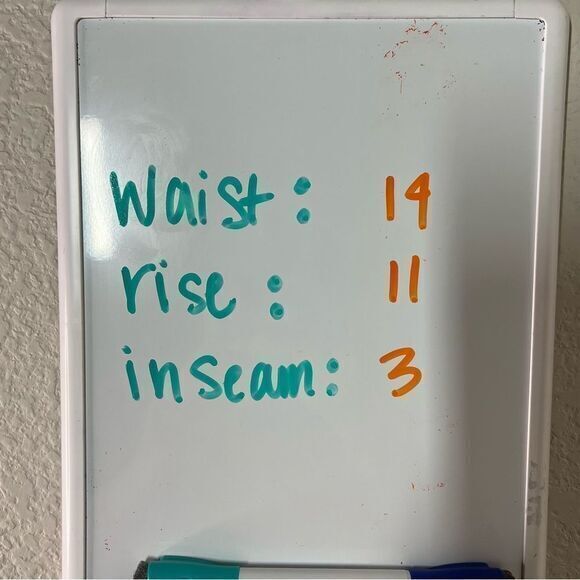 American Eagle Blue High Rise Cuffed Mom Short Shorts Women's Size 4 - Picture 8 of 8